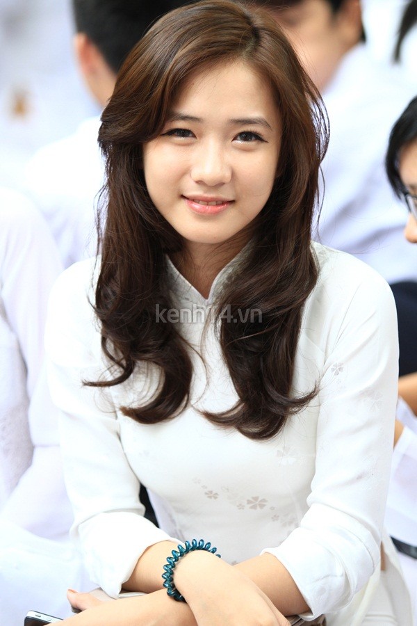 3 Hot girl Hà Nội 2013 cực xinh trường Phan Đình Phùng