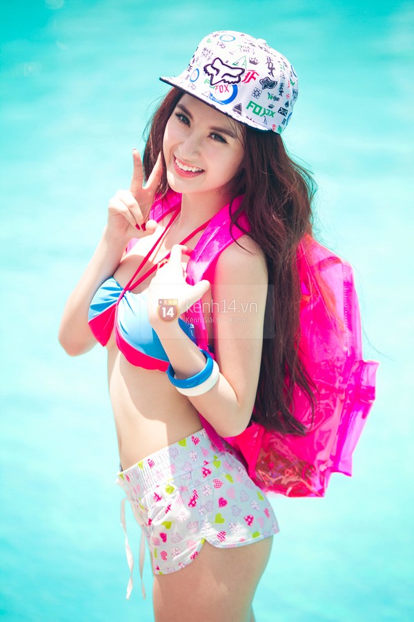 Angela Phương Trinh