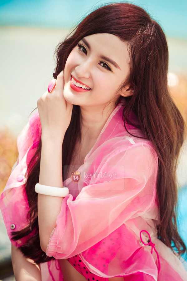 Angela Phương Trinh