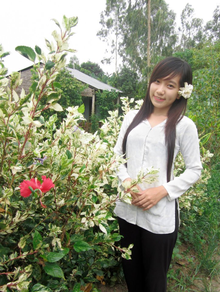 Bé học cấp 3 sexy một cách trong sáng