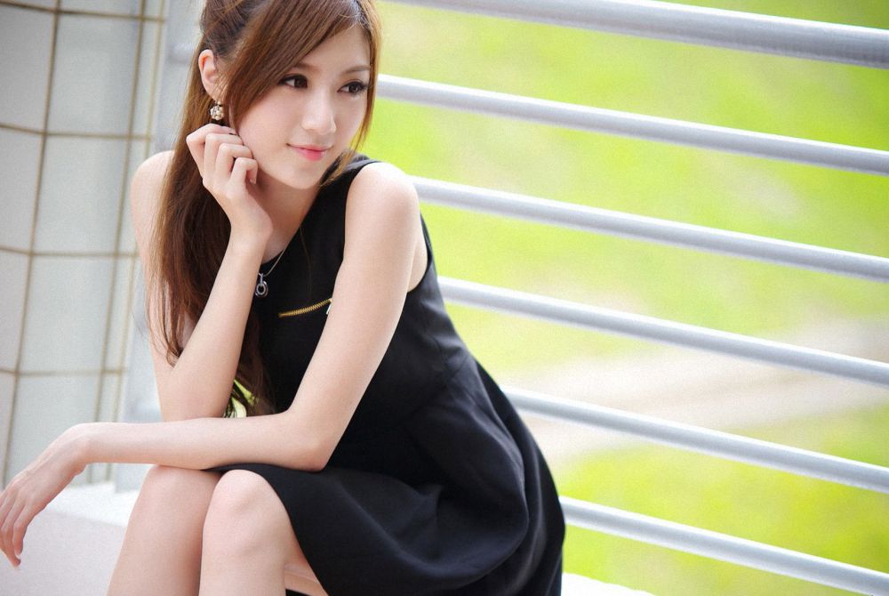 Bộ hình nền girl xinh đẹp cho máy tính bạn
