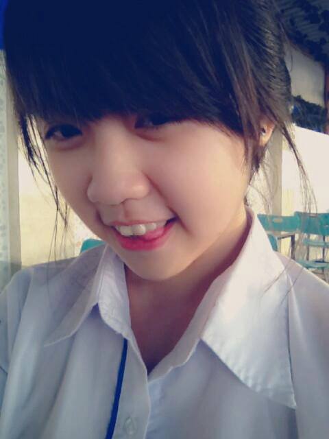 Chân thực và đời thường >>>>> có chốt phọt nước