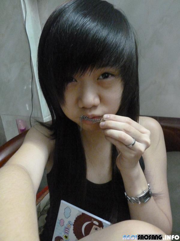 Cháu nó mới sinh năm 1999 thôi