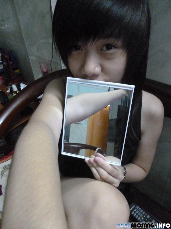 Cháu nó mới sinh năm 1999 thôi