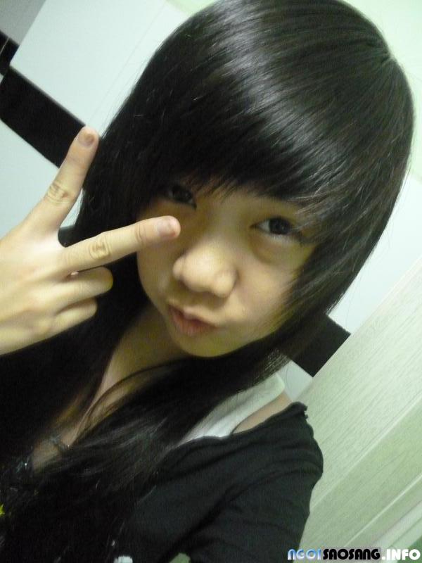 Cháu nó mới sinh năm 1999 thôi