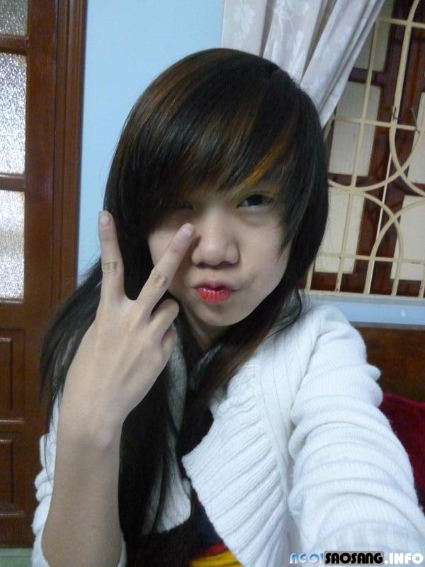 Cháu nó mới sinh năm 1999 thôi