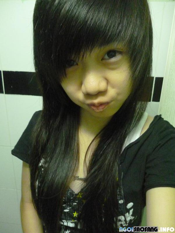 Cháu nó mới sinh năm 1999 thôi