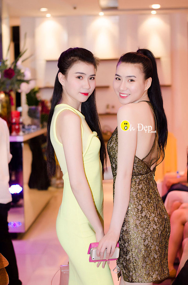 Đan Lê ngày đêm mơ ước cặp chân dài