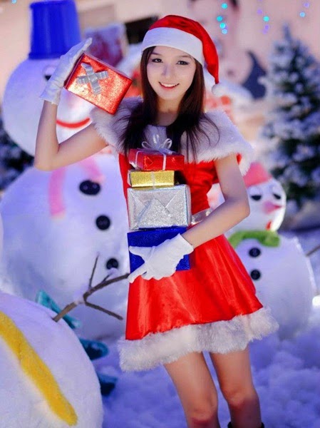 Đón Noel cùng người đẹp