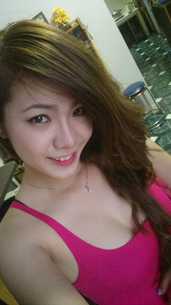 Envy Phạm - hàng hót trắng hồng thơm ngon