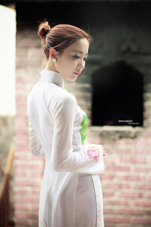 Gái việt dự thi