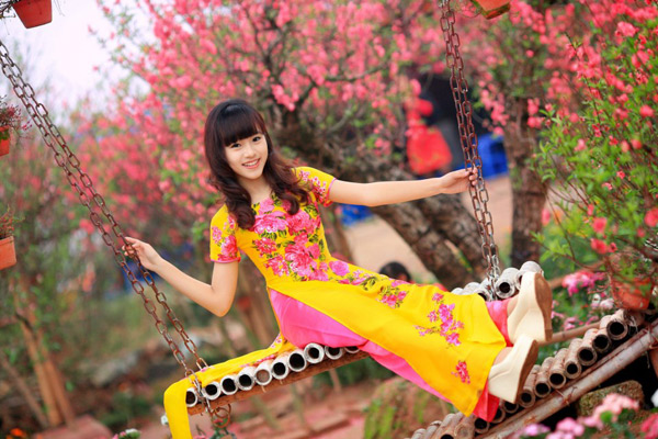 Gặp cô bạn 9x Phương Anh dễ  thương