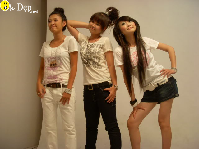 Girl xinh khoe dang chuẩn khuôn mặt kute