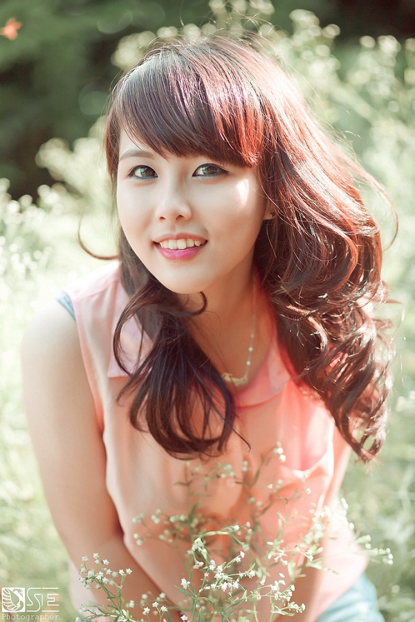 Girl xinh photo trong ảnh: Nắng trong mùa hạ