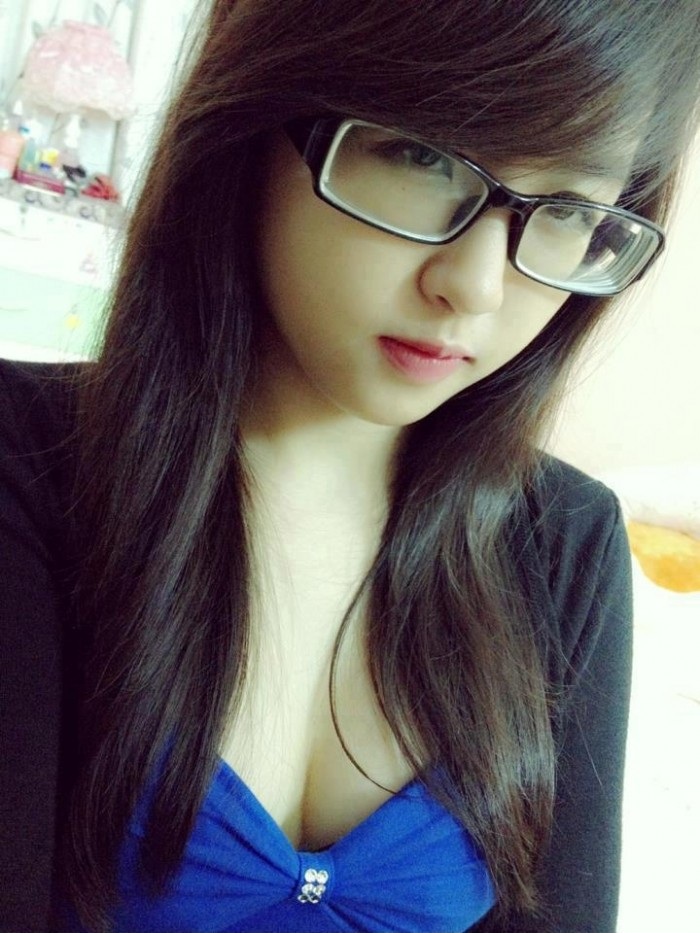 Girl xinh trên facebook đẹp không thể tả