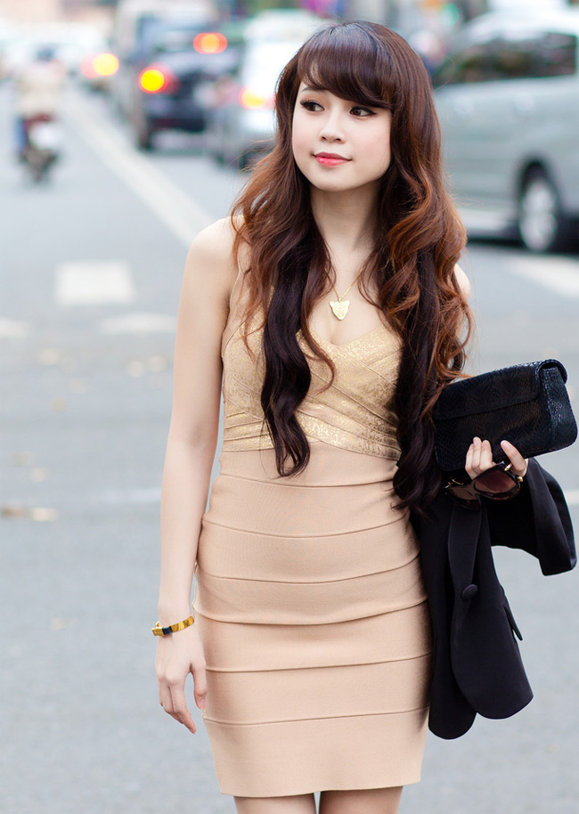 Gương mặt khả ái của hot girl Sam