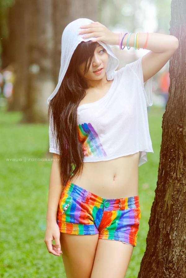 Hot girl khoe dáng cực nóng bỏng