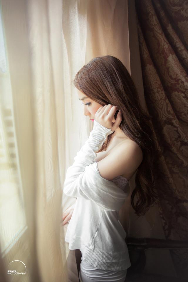 Hot girl Linh Napie & Quỳnh Nhi