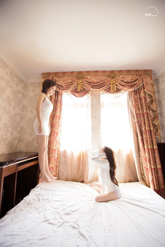 Hot girl Linh Napie & Quỳnh Nhi