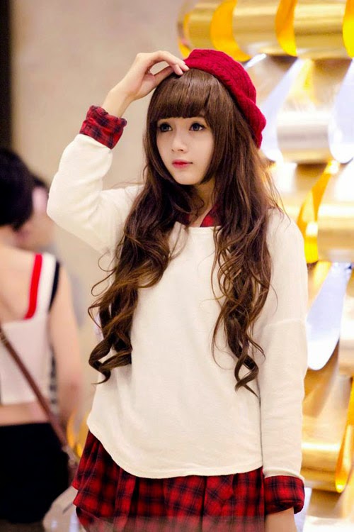 Hotgirl Lan Hương xinh đẹp không dao kéo