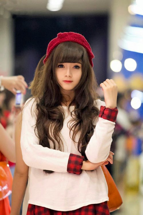 Hotgirl Lan Hương xinh đẹp không dao kéo