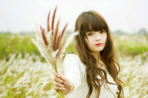 Hotgirl Lan Hương xinh đẹp không dao kéo