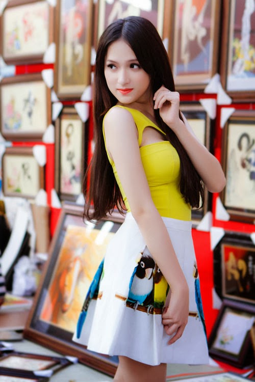 Hương Giang Idol gợi cảm đón xuân về