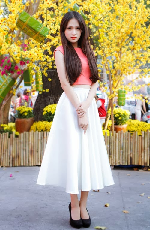 Hương Giang Idol gợi cảm đón xuân về