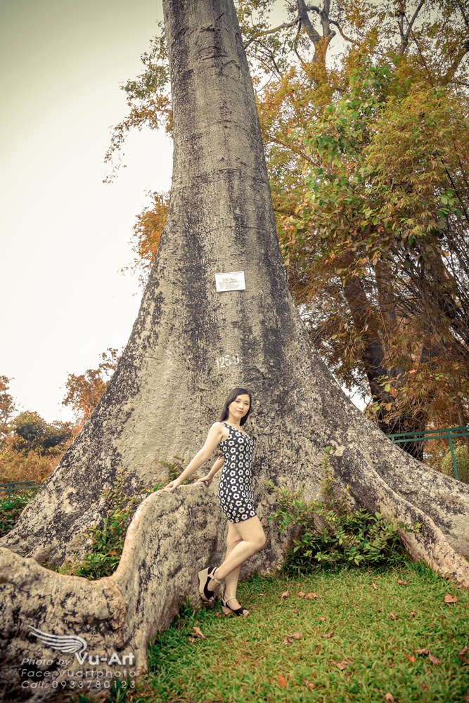 Kiyuu dịu dàng khoe dáng chuẩn