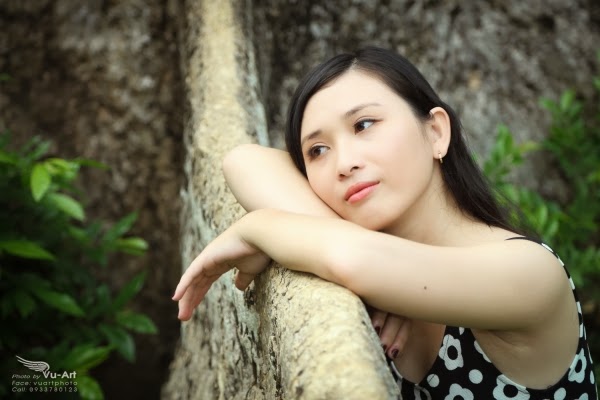 Kiyuu dịu dàng khoe dáng chuẩn