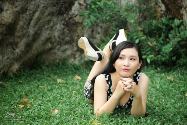 Kiyuu dịu dàng khoe dáng chuẩn