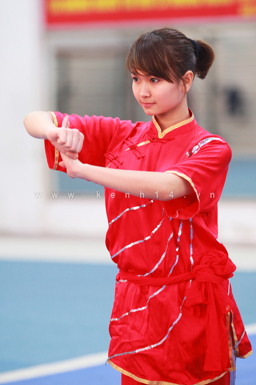 Mai Phương, cô hoa khôi nhỏ xinh của làng Wushu