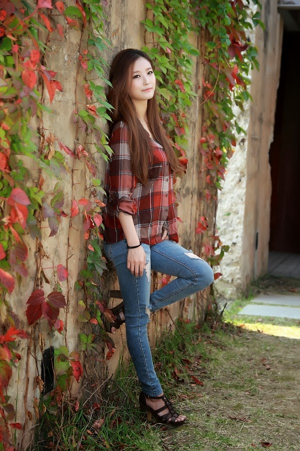 Mặt Xinh...Body Chuẩn...Còn Gì Để Chê....