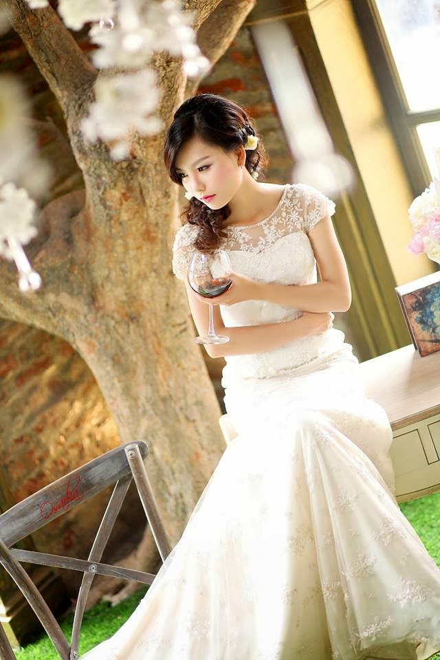 Mùa cưới gõ cửa