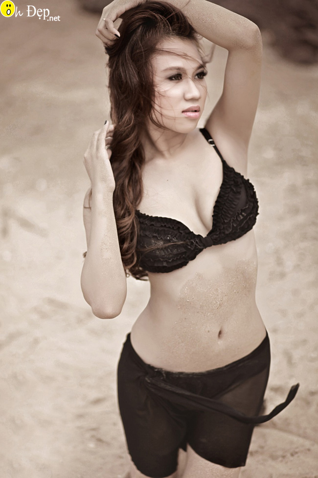 Ngăm cô gái thiếu nữ thành vinh