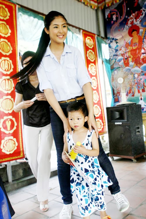 Ngắm dàn chân dài việt