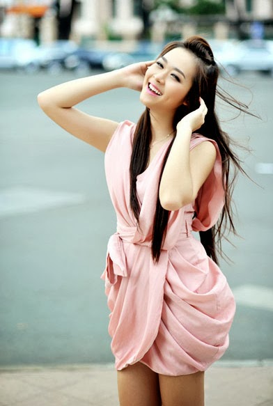 Ngắm hot girl sài thành xinh đẹp quyến rủ