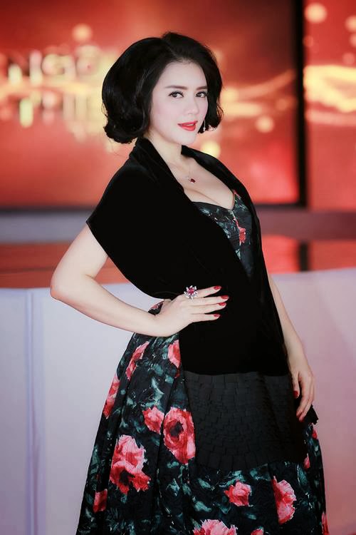 Ngắm sao Việt xinh đẹp cùng họa tiết