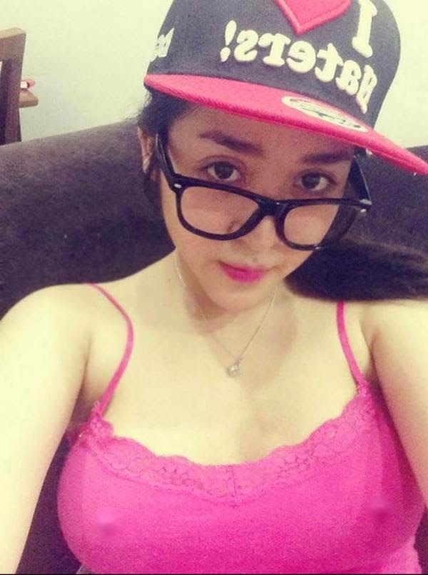 Ngắm vòng 1 khủng nhất của teen xinh