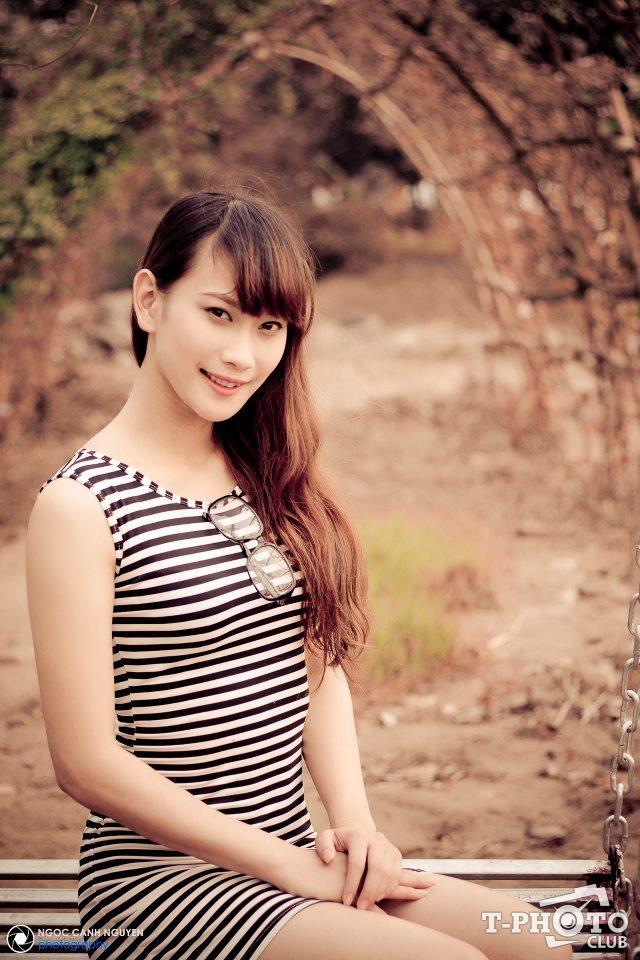 Ngày vừa 20, em ùa vào đời