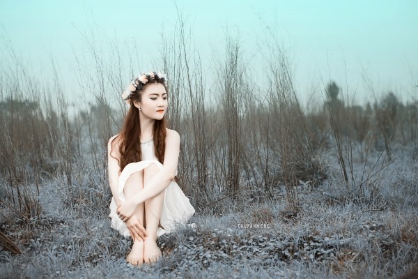 Người đẹp giữa rừng hoang