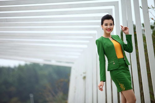 Người đẹp thanh lịch