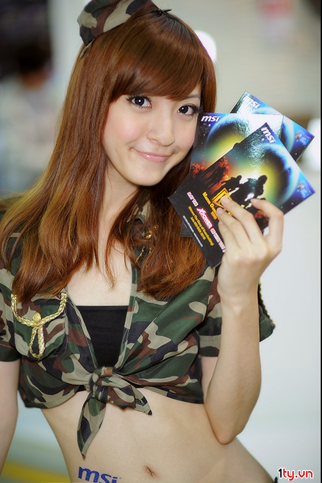 Những cô gái PG xinh đẹp, dịu dàng quyến rủ