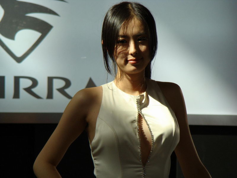 Những cô gái xinh đẹp nhất của Shanghai Motor