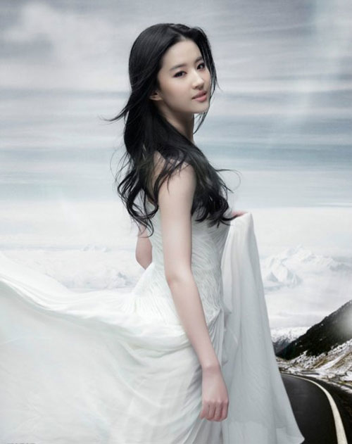 Những hình ảnh đẹp để đời của mỹ nhân C-biz