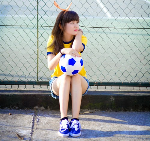 Nữ sinh dân tộc Mông đẹp như thiên thần