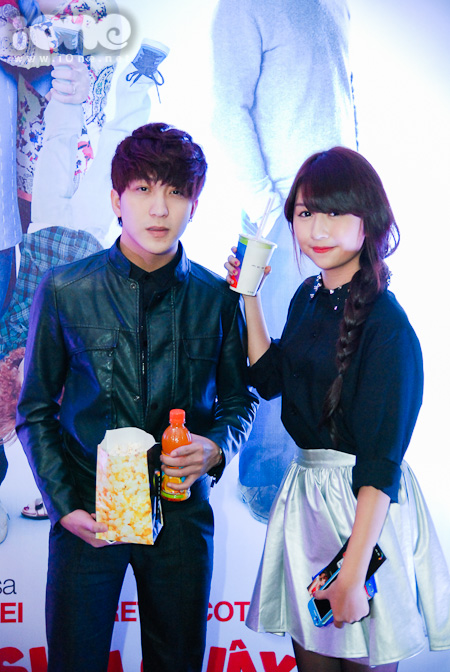 Quỳnh Anh Shyn rủ người yêu Bê Trần đi xem phim