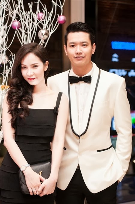 Siêu mẫu Ngọc Bích gây 