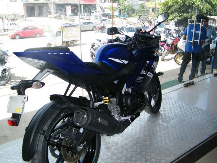 Siêu xe R15