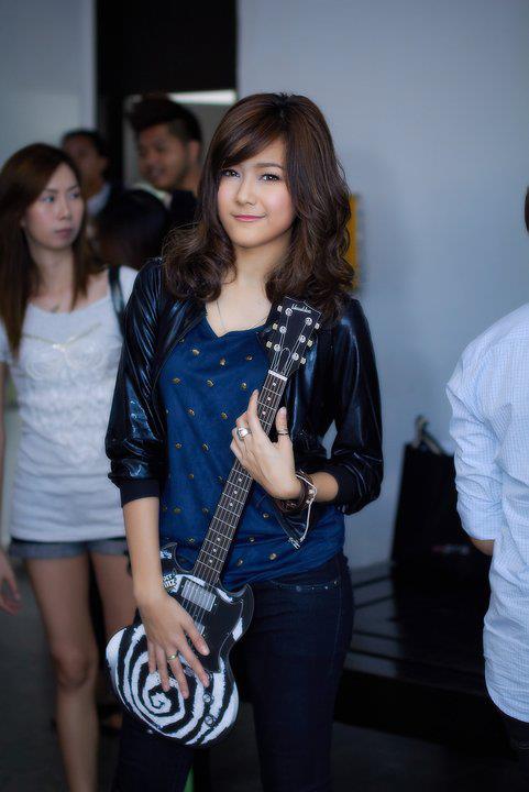 Thiếp nguyện theo chàng